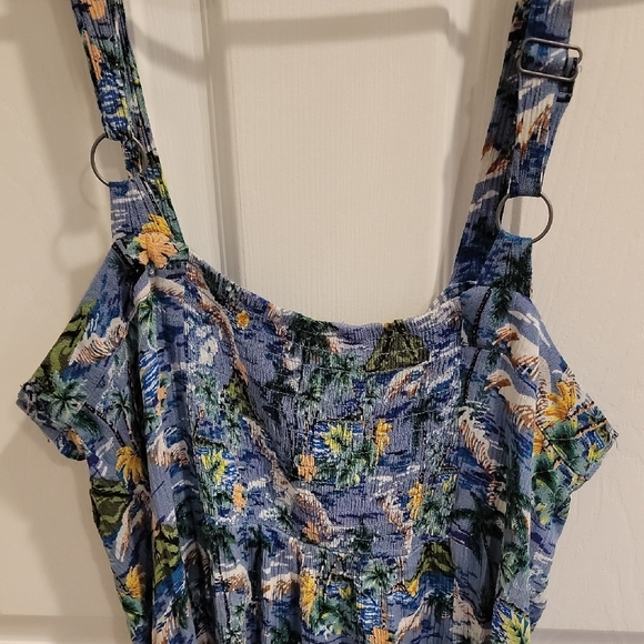 Wild Fable Blue Floral Camisole Top - Picture 3 of 4